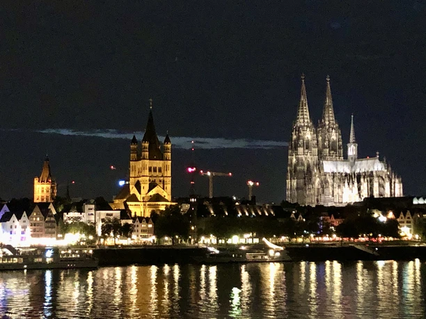 Köln bei Nacht Skyline with Cologne Cathedral at night