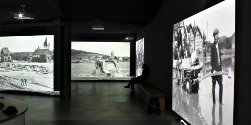 Schwarz-Weiß Bilder von Mythos Edersee