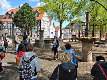 Altstädter Marktplatz mit Pranger