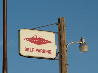 alien-226245.jpg