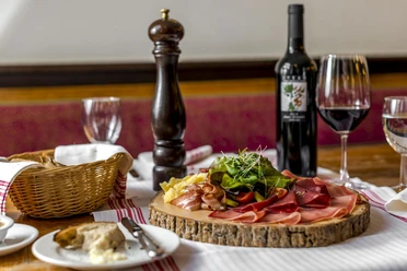 Rebstock Restaurant Fleischplatte im Restaurant Rebstock in Luzern