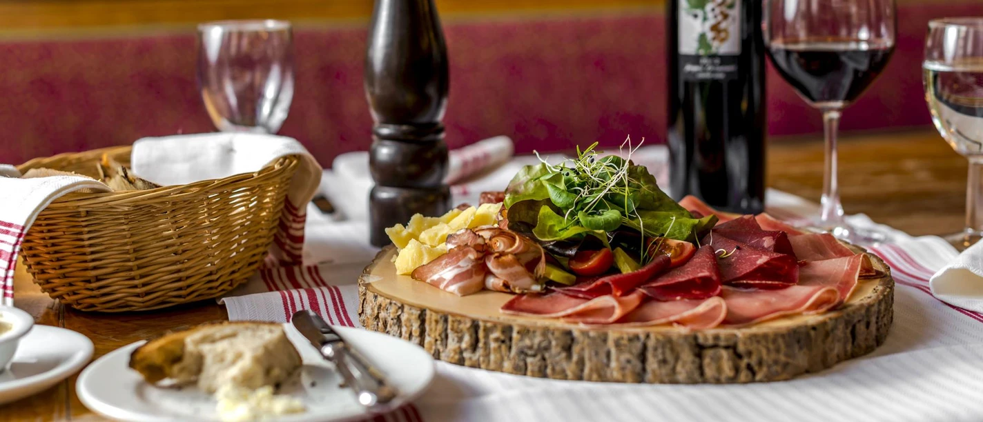 Rebstock Restaurant Fleischplatte im Restaurant Rebstock in Luzern