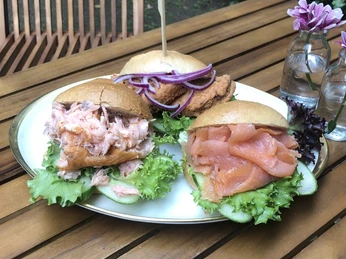 Lilli + Fritz Mölln Lilli + Fritz Mölln