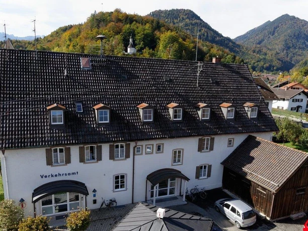 Rathaus Oberau von Norden