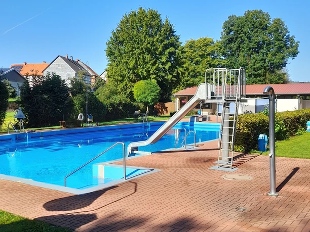 Naumburg Freibad Heimarshausen