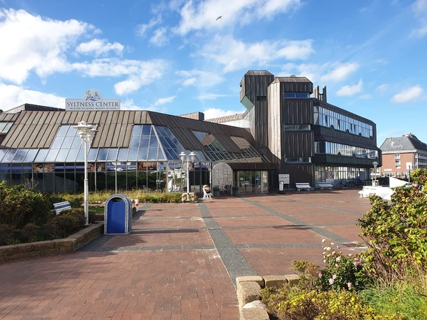 Syltness-Center-aussen.jpg