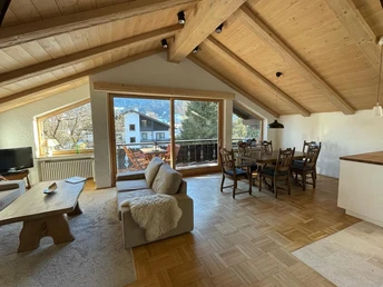 Essplatz im Wohnzimmer