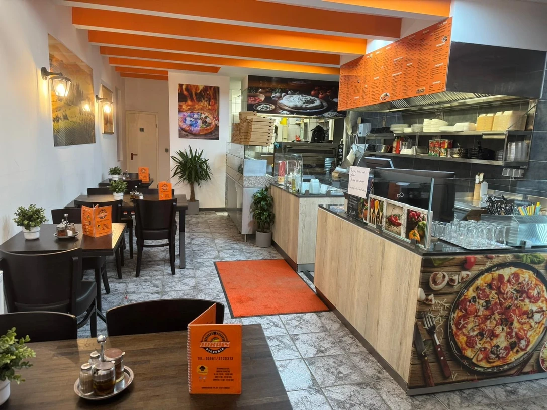 Bild Innenraum Jokas Pizzeria.jpg