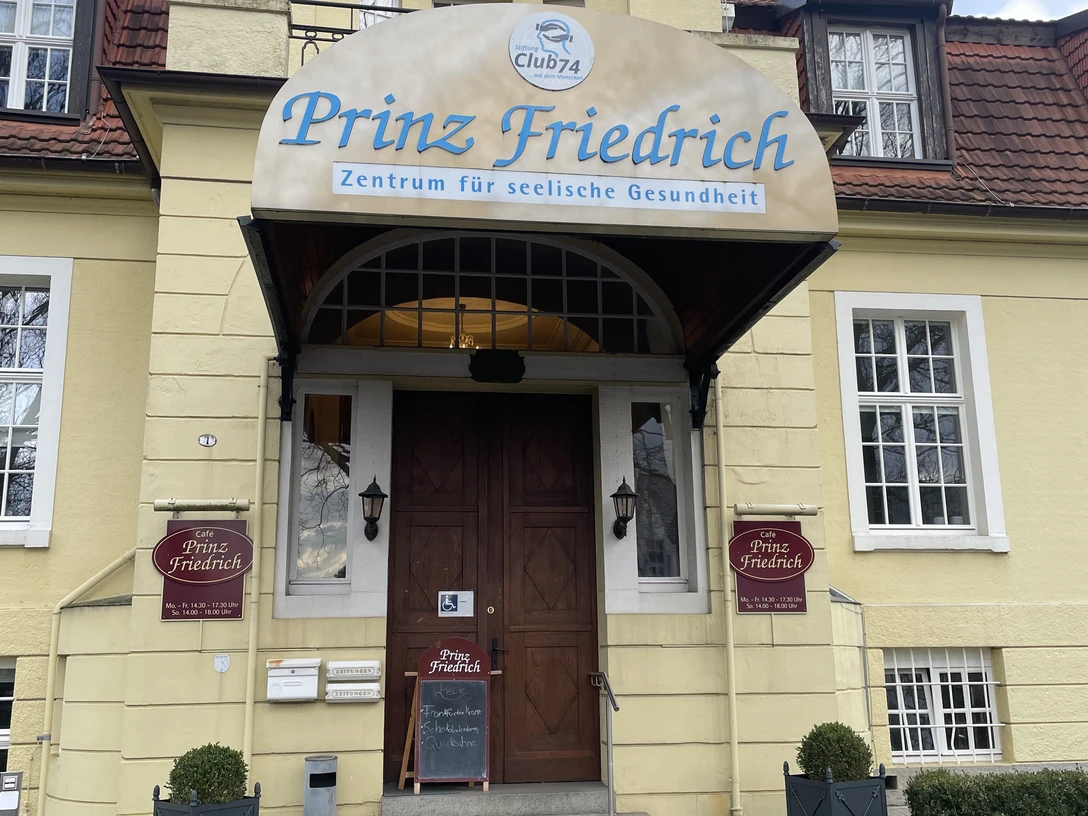 Das Bild zeigt das ehemalige Offizierskasino