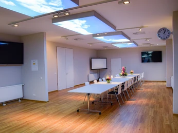 Flughafen Leipzig/Halle: venue for your meeting & conference in Leipzig Flughafen Leipzig/Halle: Eventlocation mit Airport Lounge 2 für Tagung & Konferenz Leipzig ConventionFlughafen Leipzig/Halle: venue with Airport Lounge 2 for meeting & conference Leipzig conventionLetiště Lipsko/Halle: Místo konání akcí s letištním salonkem 2 pro setkání a konference Leipzig ConventionLotnisko Lipsk/Halle: miejsce spotkań z salonem Airport Lounge 2 na spotkania i konferencje Leipzig ConventionLuchthaven Leipzig/Halle: Evenementenlocatie met Airport Lounge 2 voor vergaderingen en conferenties Leipzig ConventionAeroporto di Lipsia/Halle: location per eventi con Airport Lounge 2 per riunioni e conferenze Convenzione di Lipsia