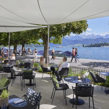 Quai 10 Terrace_MOLZN .jpg