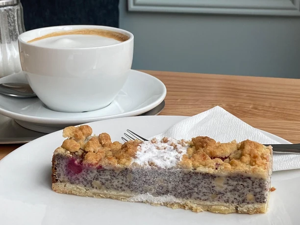 Kuchen & Kaffee