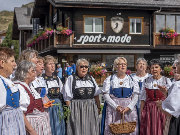 traditions-wuchunaend-bettmeralp-aletsch-arena-karin-bittel-17.jpg
