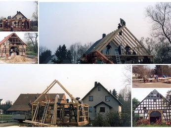 Backhaus Tengern Eine Collage zeigt den Bau des Backhaus Tengern mit traditionellen Fachwerkkonstruktionen und Ziegeln.