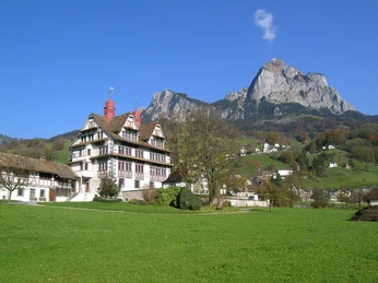 ital-reding-haus-schwyz