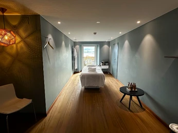 Grand Hotel National_Massage.png Massageraum im Grand Hotel National SPAMassage room in the Grand Hotel National SPASalle de massage au Grand Hôtel National SPA