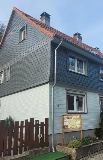 Außenansicht Ferienhaus Bücher Außenansicht Ferienhaus Bücher