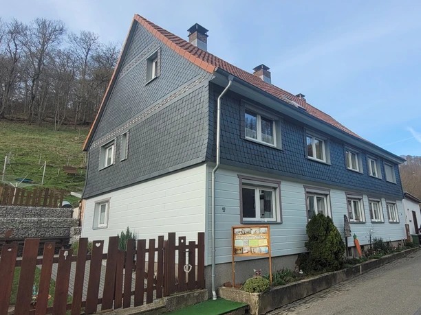 Außenansicht Ferienhaus Bücher Außenansicht Ferienhaus Bücher