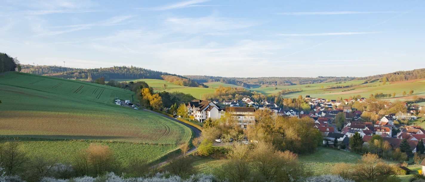 Hotel Sonneck Aussenansicht 3.jpg