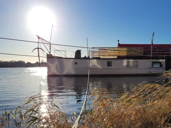 Winter_Lauenburg©Dorothée Meyer (81).jpg Raddampfer KaiserWilhelm im Winter