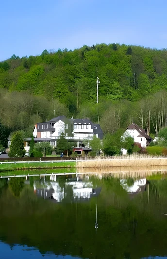 FLUX - Biohotel im Werrtal, Hausansicht_out.jpg