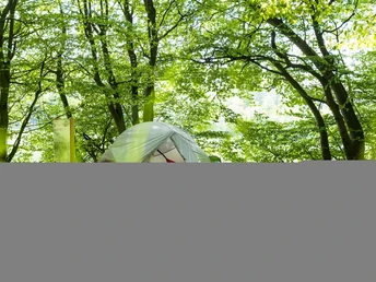 Trekkingplatz D2 -Waldkante bei Wirmighausen