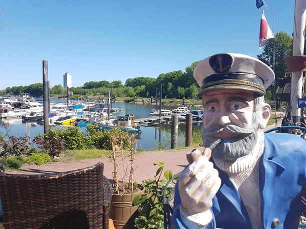 Yachthafen Marina 2020©Dorothée Meyer (43).jpg Blick in die Marina Lauenburg/Elbe