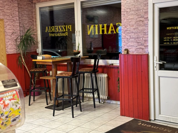 Pizzeria Sahin Börger 5.jpg
