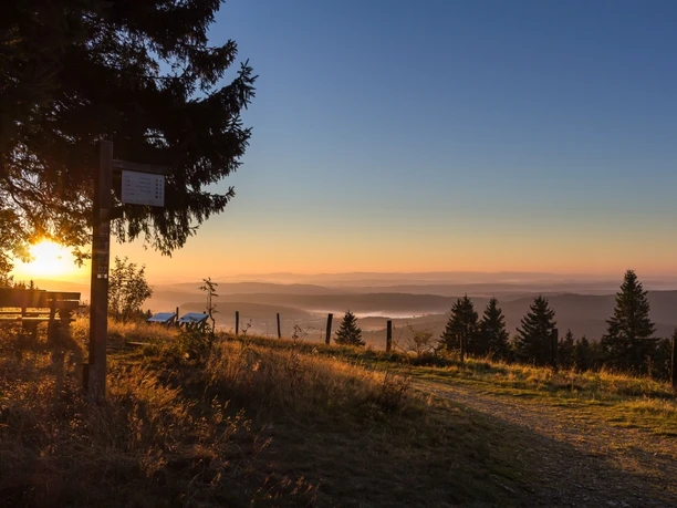 Sonnenaufgang am Aussichtspunkt Kalied Sonnenaufgang am Aussichtspunkt Kalied