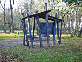 Spielplatz Kreishauspark Hennepark