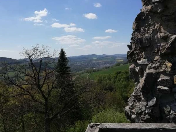 Burgruine Eversberg Ausblick Burgruine Eversberg Ausblick