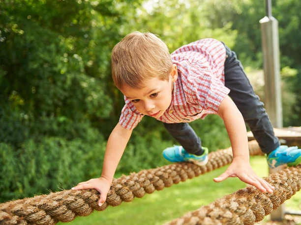 Erlebnisse für Groß und Klein in der Welt der Sinne Erlebnisse für Groß und Klein in der Welt der Sinne