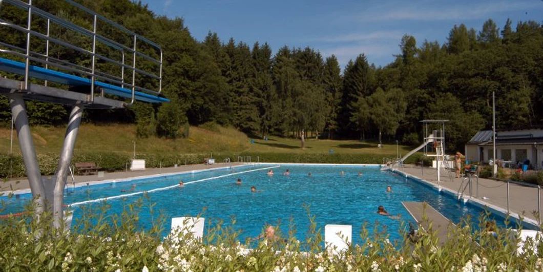 Waldschwimmbad Neu Anspach