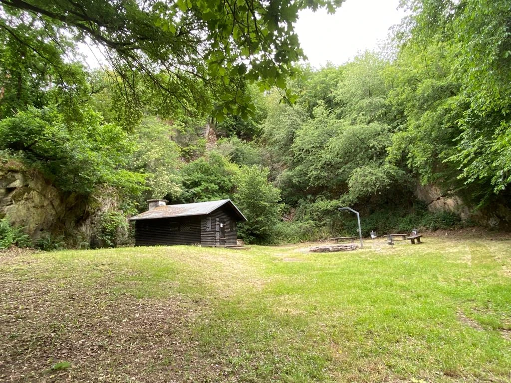 Grillplatz und -hütte Wörsdorf