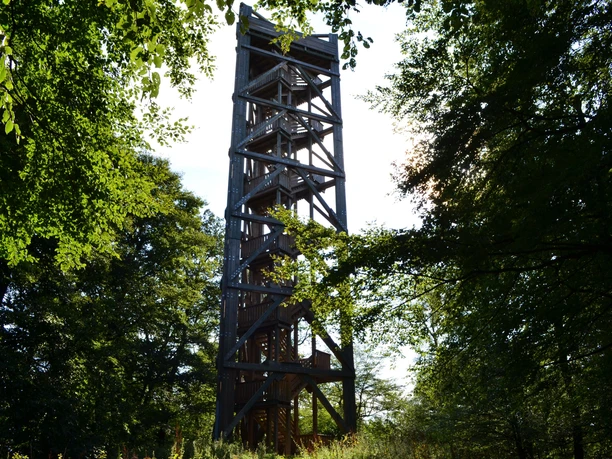 Atzelbergturm vor dem Brand 2017 Atzelbergturm vor dem Brand 2017