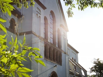 Kloster- und Pfarrkirche St. Franziskus