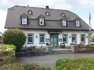 Dollen Hof, Eversberg, Aussenansicht