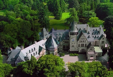 Schloss Friedrichshof/Schlosshotel Kronberg