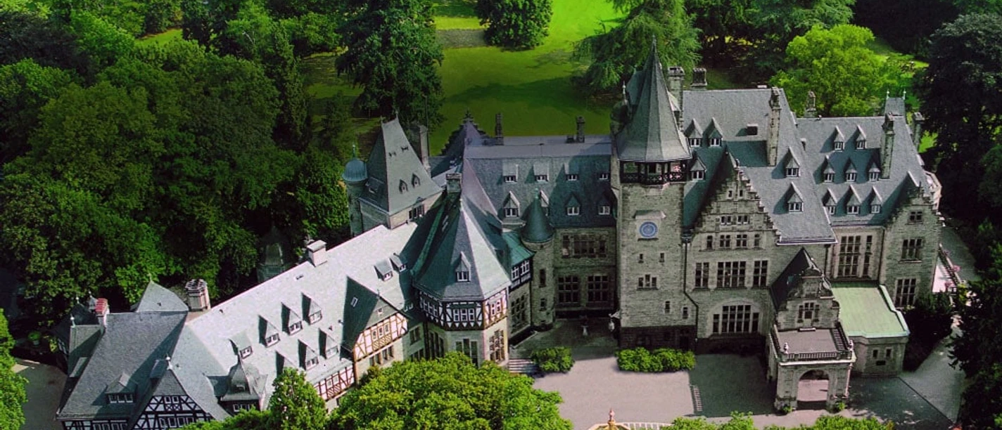 Schloss Friedrichshof/Schlosshotel Kronberg