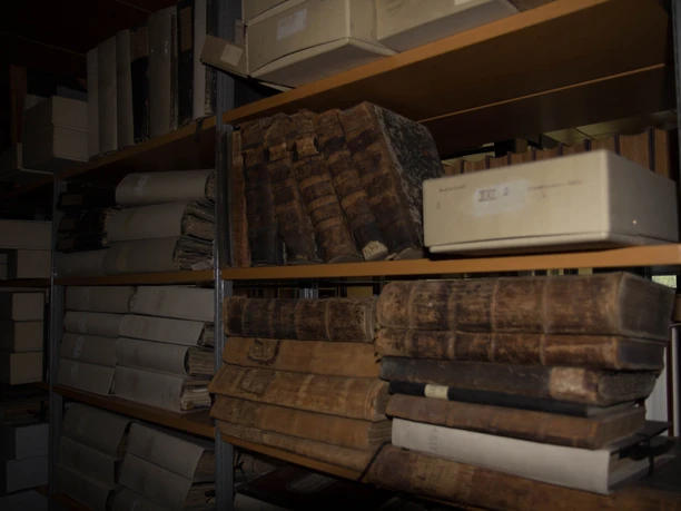 Kein Mangel an Papier - das Stadtarchiv Friedrichsdorf