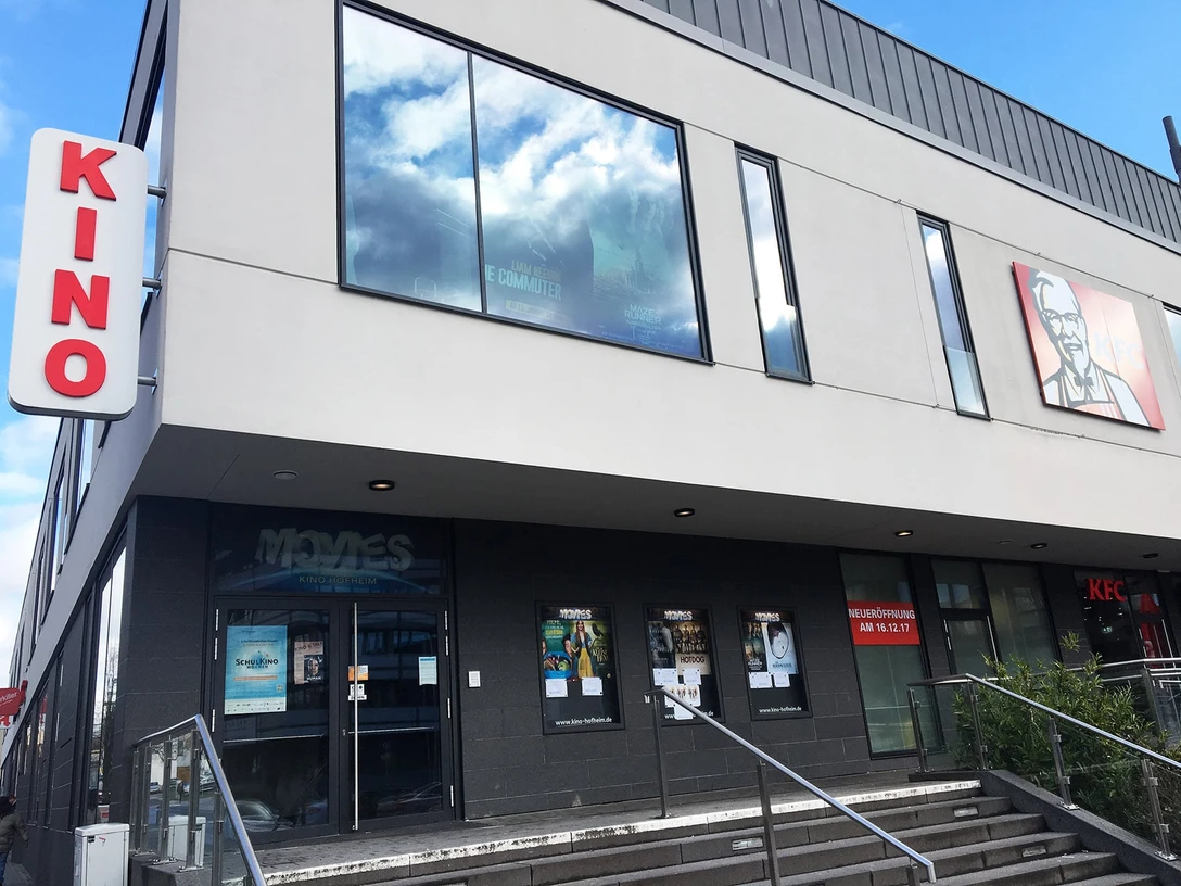 Außenansicht Movies Kino Hofhein