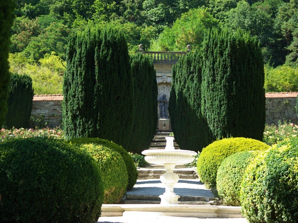 Schlosspark, Rosengarten