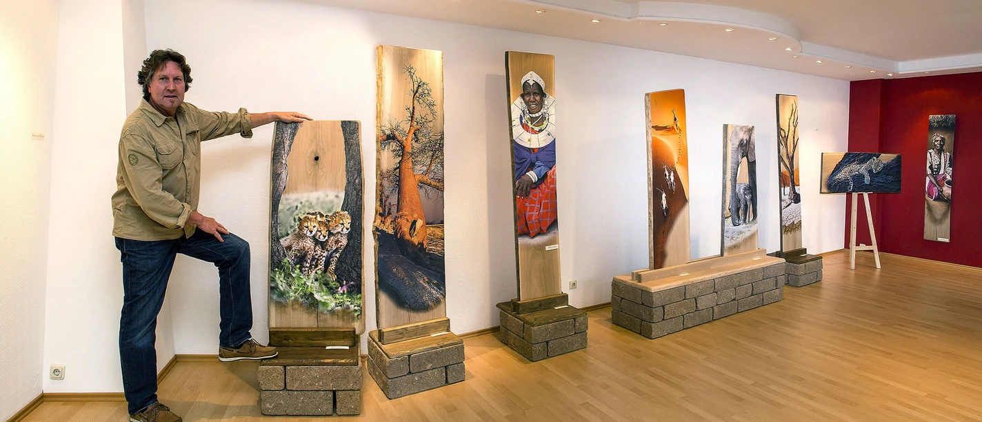 Reiner Harscher präsentiert Fotokunst auf Holz