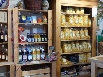 Der Hofladen auf dem Mönchhof.