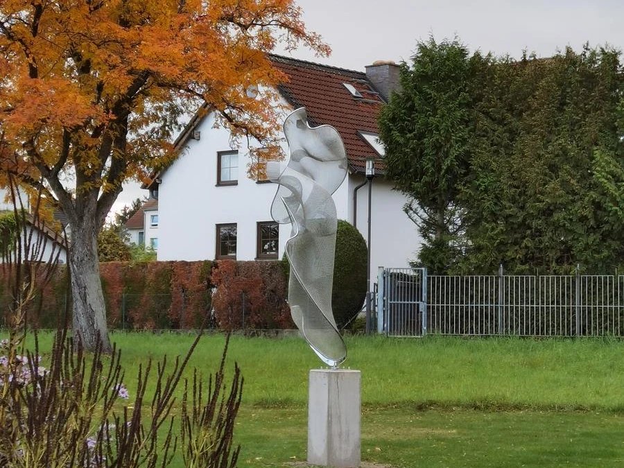 Axel Anklam "Inside" (2015) seit 2016 in Eschborn