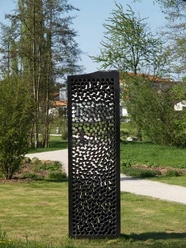 Livia Kubach und Michael Kropp "Stein für das Licht" (2010) seit 2012 in Eschborn