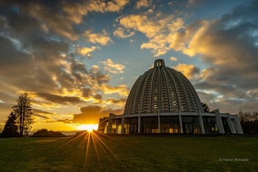 Bahá`ì Tempel