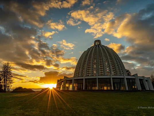 Bahá`ì Tempel