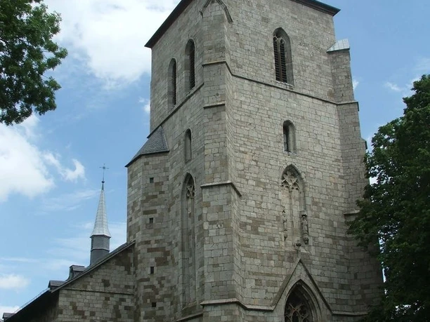 Stiftskirche St. Peter und Paul Obermarsberg - Eingang