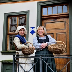 Die Gartenweiber